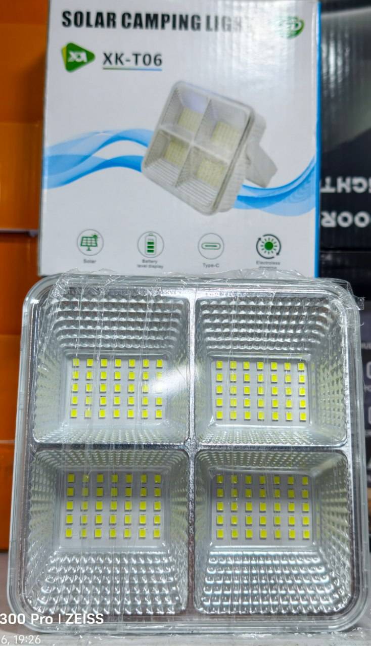 چراغ کمپینگ خورشیدی پرنور مدل XK-T05