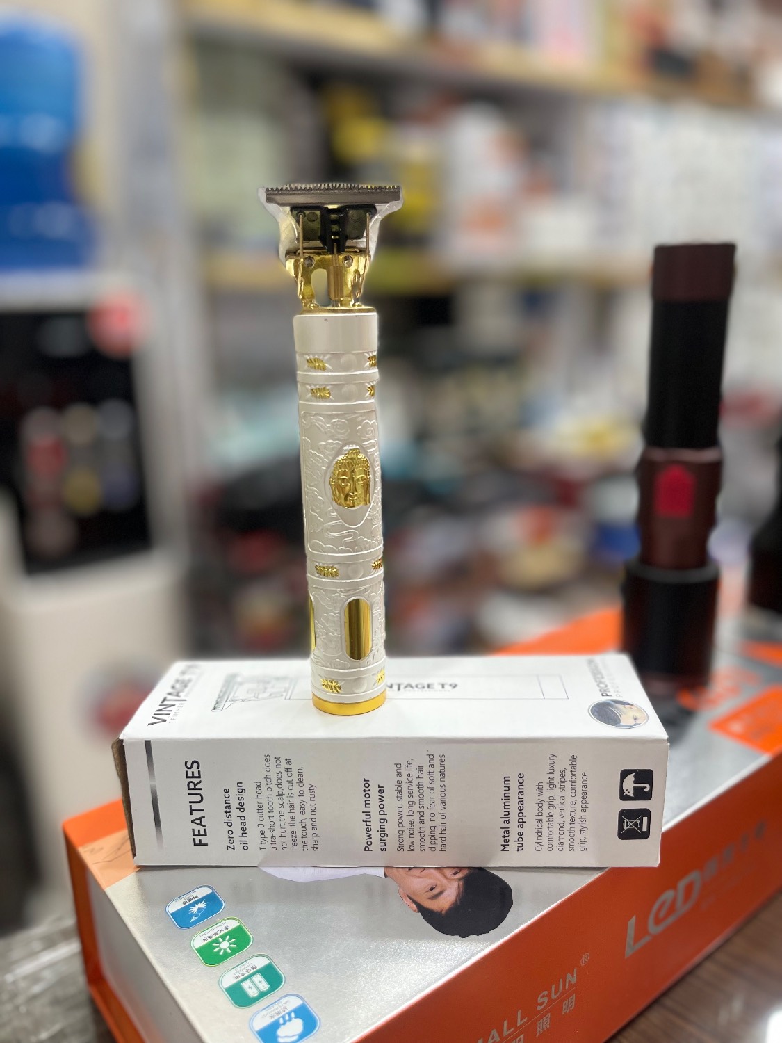 ریش تراش سلطنتی تمام فلزی Vintage T9