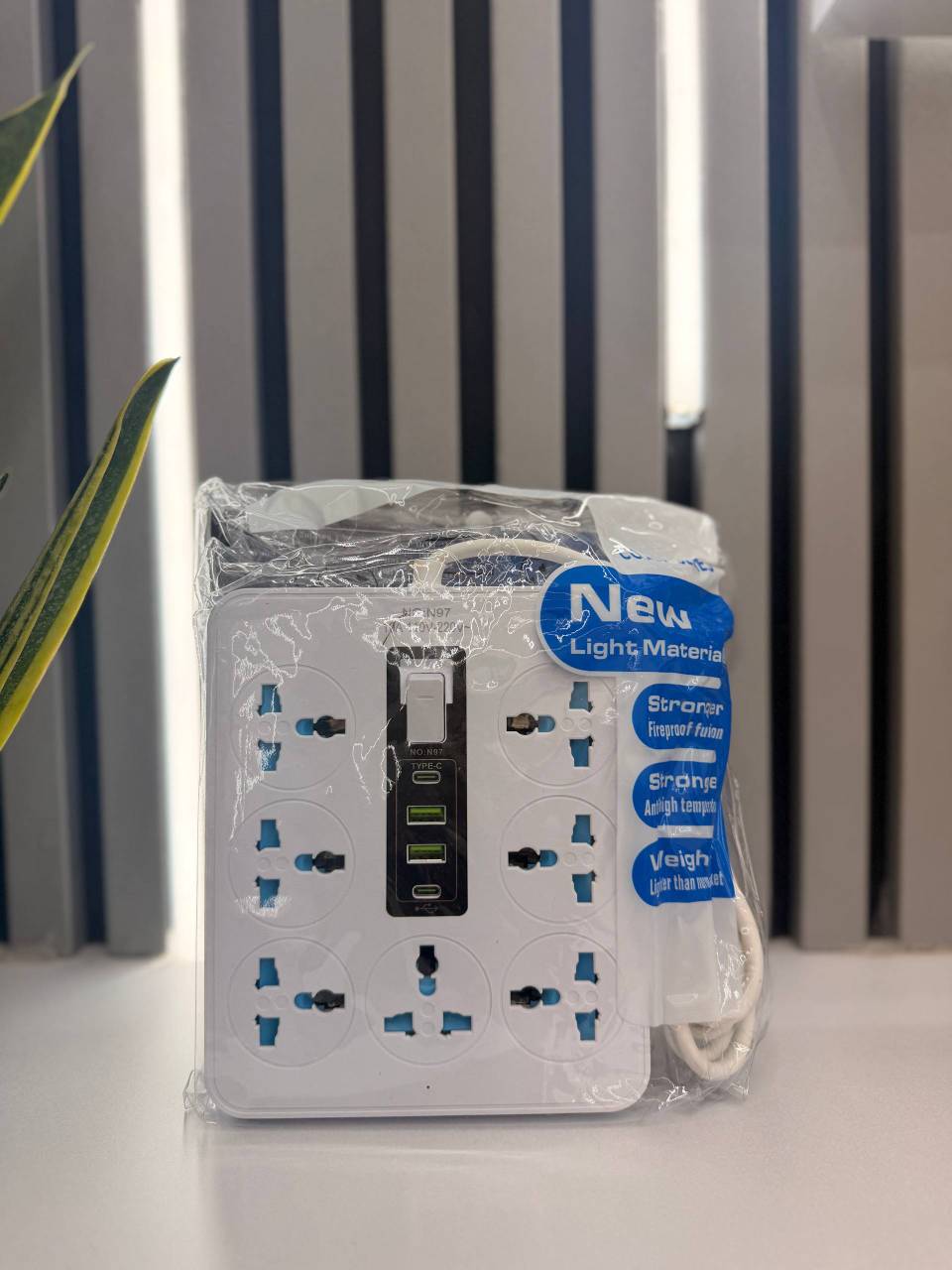 چندراهی برق و رابط ۳ خانه اچ جی دو مدل HG135C