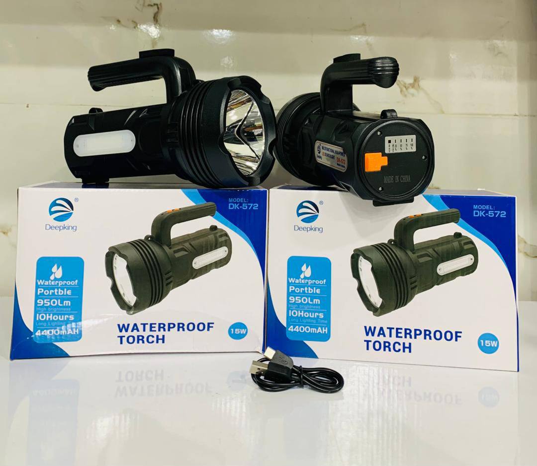 چراغ قوه و نورافکن ضد آب DK-572