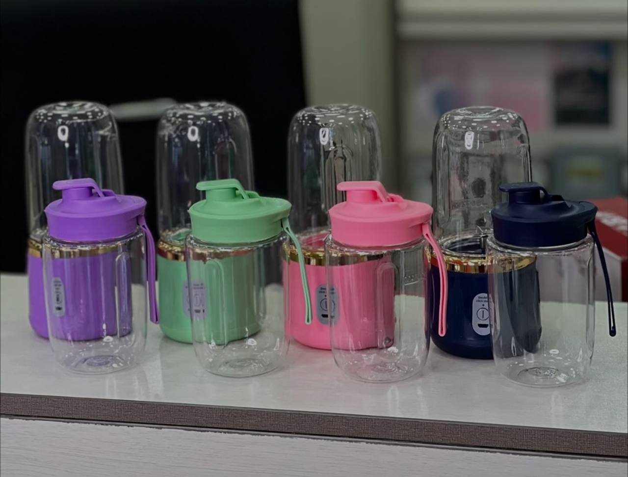 شیکر شارژی و اسموتی‌ساز Portable Juicer مدل HH-02