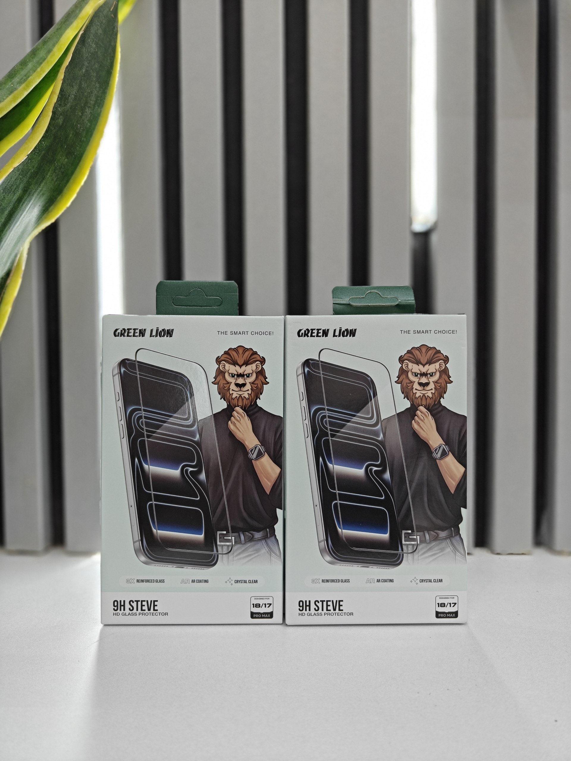 گلس 9H Steve 18 PRO Max Green Lion
