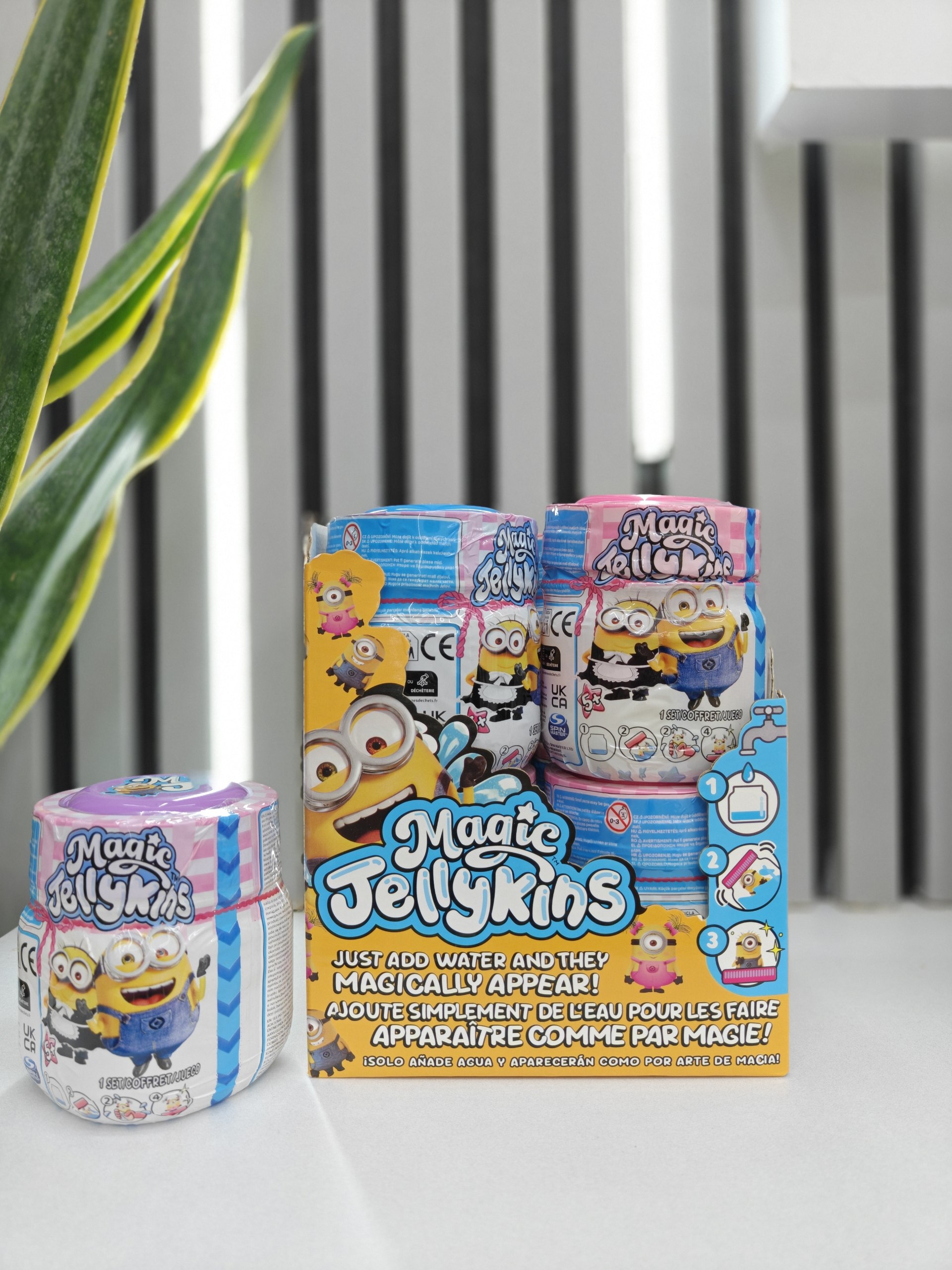 اسباب بازی شانسی جلی کینس Magic Jelly مدل مینیون